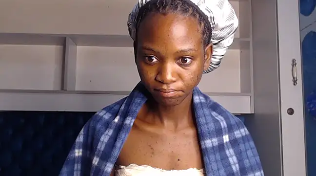 YoungDiva69 online show from March 12, 3:24 am