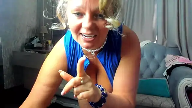 MartiniMartini online show from April 11, 2:38 am