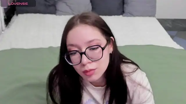 Snapshot of Alikka_Shykitty chatting on February 13, 2:45 am Alikka Shykitty online show from February 13, 2:45 am