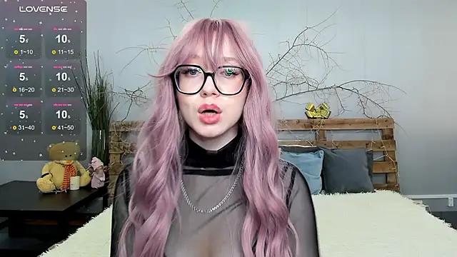 Snapshot of Alikka_Shykitty chatting on February 22, 10:07 am Alikka Shykitty online show from February 22, 10:07 am