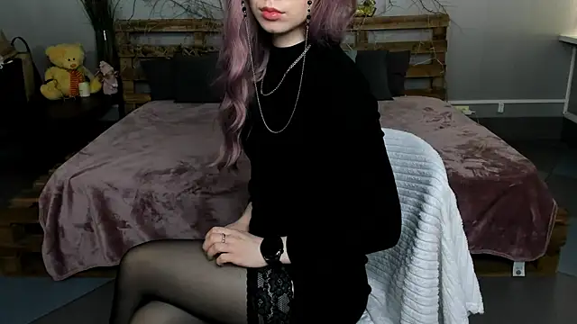 Snapshot of Alikka_Shykitty chatting on March 5, 9:38 am Alikka Shykitty online show from March 5, 9:38 am