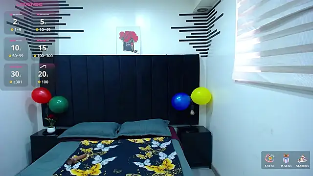 Snapshot of CamiilaReyes chatting on October 20, 1:44 pm CamiilaReyes online show from October 20, 1:44 pm