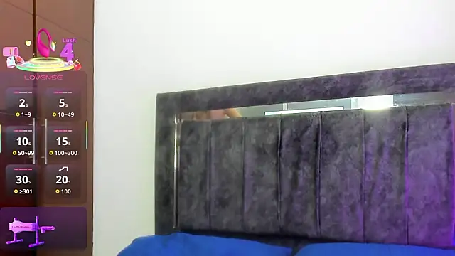 Nicol TransGirl online show from March 23, 3:43 am