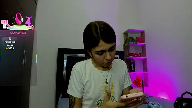 Nicol TransGirl online show from April 1, 4:24 am