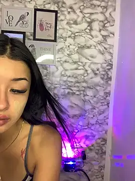 Miss karol online show from December 18, 6:03 pm