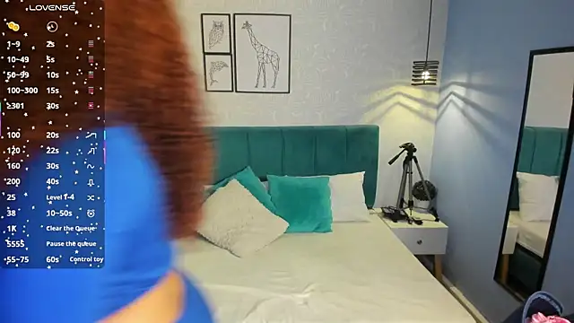 Snapshot of ninna_curly chatting on October 6, 5:27 am ninna curly online show from October 6, 5:27 am
