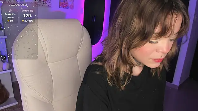 sabrinamoonie online show from February 25, 12:03 pm