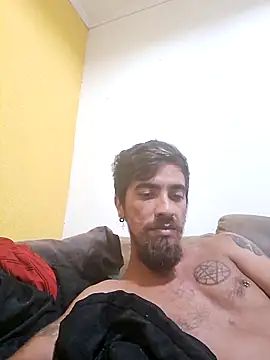 Snapshot of thallespessoa chatting on February 16, 2:43 pm thallespessoa online show from February 16, 2:43 pm