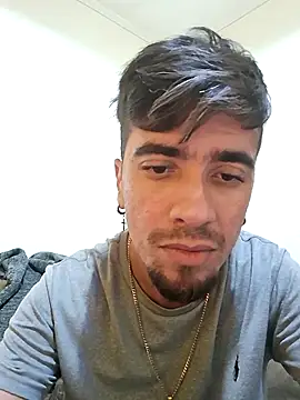 Snapshot of thallespessoa chatting on September 14, 6:40 pm thallespessoa online show from September 14, 6:40 pm