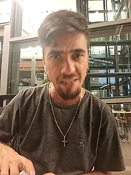 Snapshot of thallespessoa chatting on September 27, 9:42 pm thallespessoa online show from September 27, 9:42 pm