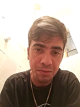 Snapshot of thallespessoa chatting on October 18, 11:38 pm thallespessoa online show from October 18, 11:38 pm