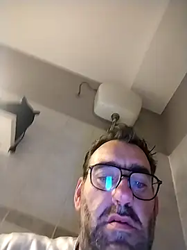 Snapshot of Hardasanut chatting on October 17, 4:15 am Hardasanut online show from October 17, 4:15 am