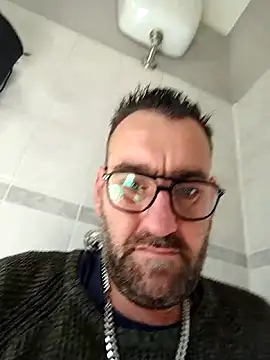 Snapshot of Hardasanut chatting on November 5, 11:21 am Hardasanut online show from November 5, 11:21 am