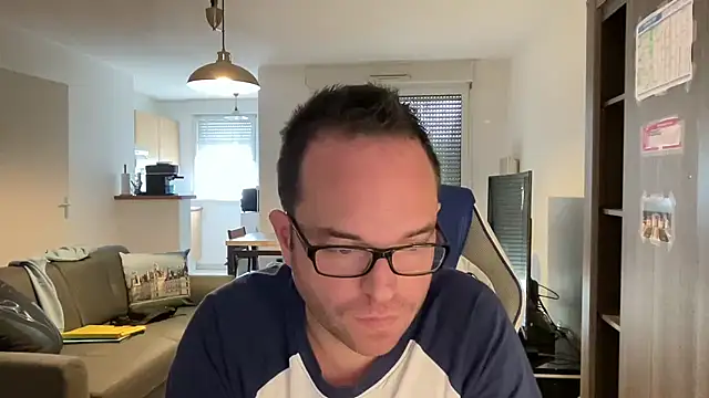 Funnyjul31 online show from March 22, 10:28 am