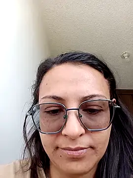 bri ali online show from December 19, 2:35 pm