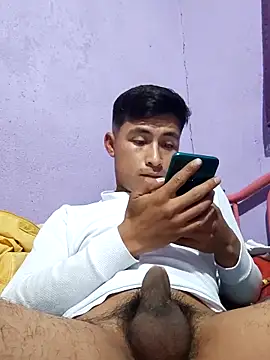 Snapshot of EduardoEspinoza12 chatting on October 22, 3:23 pm EduardoEspinoza12 online show from October 22, 3:23 pm