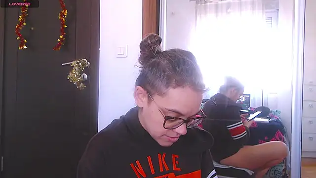 Ju-Hot online show from February 19, 1:39 pm