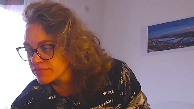 Ju-Hot online show from October 22, 1:00 pm