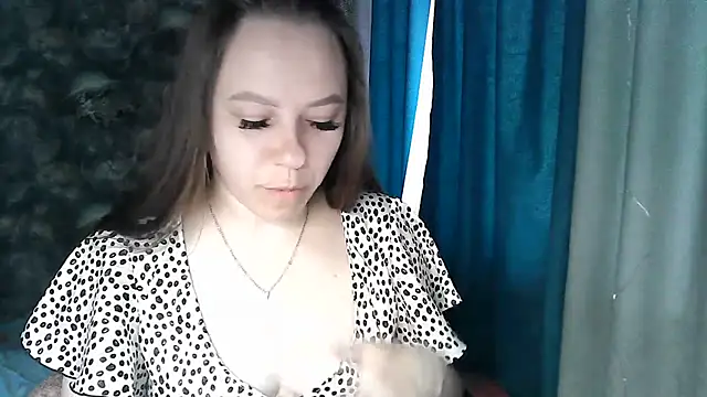 Misssweet s online show from June 17, 5:54 am
