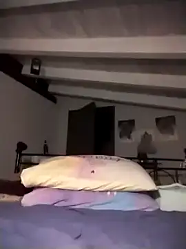 divinaerotica online show from November 21, 9:24 pm