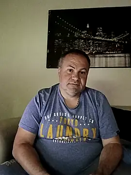 Pourleplasirs online show from June 8, 9:59 pm