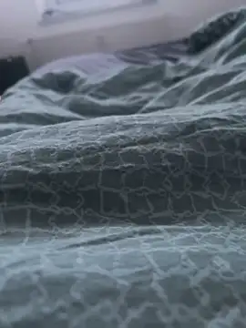 Snapshot of Mo_2003 chatting on January 29, 3:47 pm Mo 2003 online show from January 29, 3:47 pm