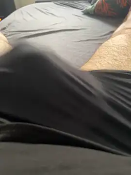 Snapshot of Mo_2003 chatting on February 1, 1:41 pm Mo 2003 online show from February 1, 1:41 pm