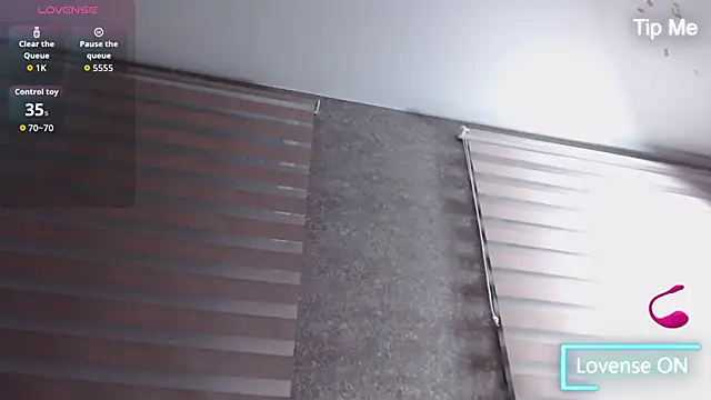 LillySquirtShot online show from January 14, 11:42 pm