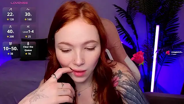 Maya Light online show from March 13, 2:07 am