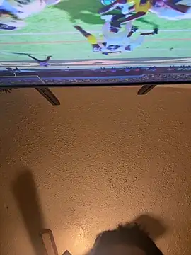 B3-Dindles online show from October 10, 4:44 am