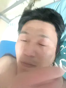 wadmma online show from April 3, 9:35 pm