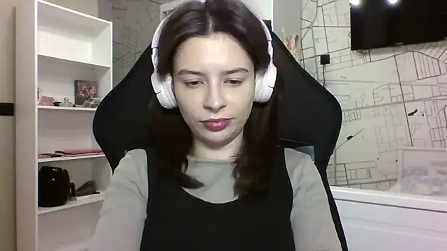 LariceSexy online show from December 4, 7:11 pm