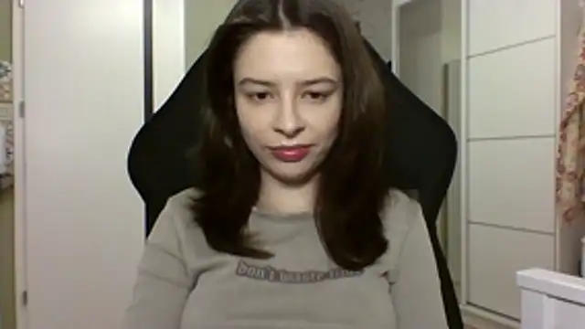 LariceSexy online show from December 17, 7:09 pm