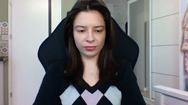 Snapshot of LariceSexy chatting on January 14, 1:06 pm LariceSexy online show from January 14, 1:06 pm