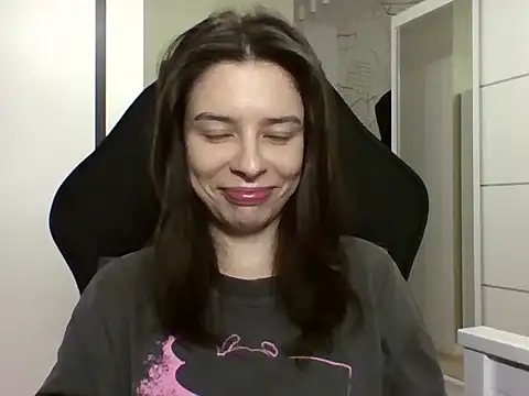 Snapshot of LariceSexy chatting on February 1, 7:12 pm LariceSexy online show from February 1, 7:12 pm