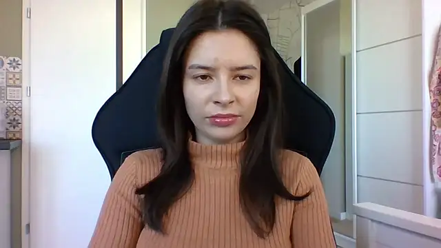 Snapshot of LariceSexy chatting on February 26, 1:10 pm LariceSexy online show from February 26, 1:10 pm