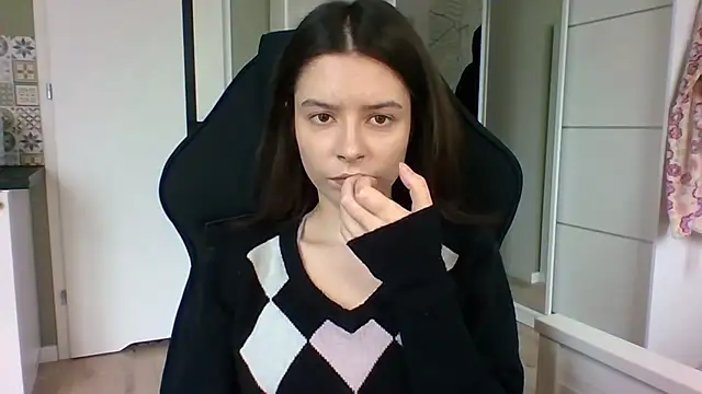 Snapshot of LariceSexy chatting on April 8, 12:05 pm LariceSexy online show from April 8, 12:05 pm