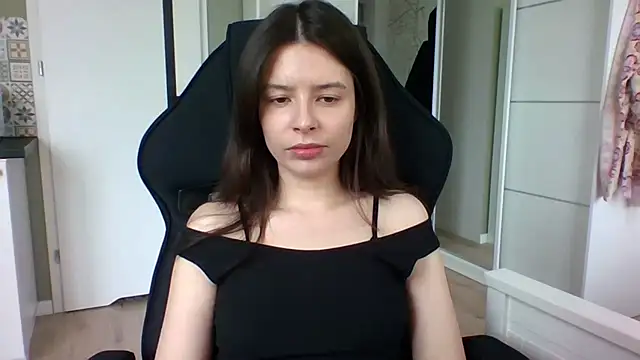 Snapshot of LariceSexy chatting on April 16, 1:12 pm LariceSexy online show from April 16, 1:12 pm