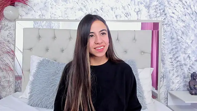 Snapshot of Ariana_greenblat chatting on February 23, 5:10 pm Ariana greenblat online show from February 23, 5:10 pm