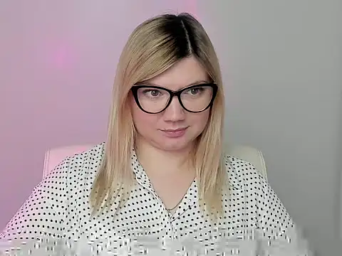 Lola moree online show from October 13, 11:43 am