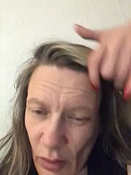 blondey206 online show from April 15, 5:03 am