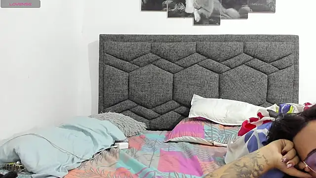 Edith Miranda online show from October 3, 1:02 am