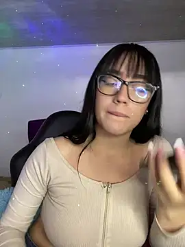 Melody rousse  online show from February 26, 8:11 pm