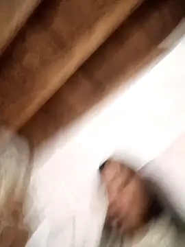 Zaira Rose  online show from April 14, 2:50 am