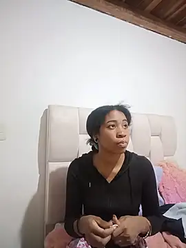 Zaira Rose  online show from May 27, 3:36 am
