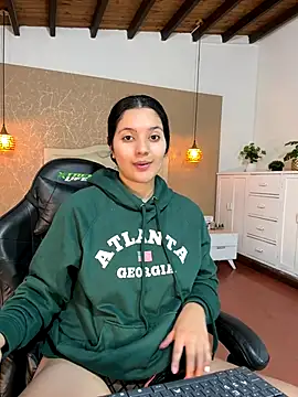 Snapshot of Hadley_ chatting on December 17, 2:39 am Hadley online show from December 17, 2:39 am