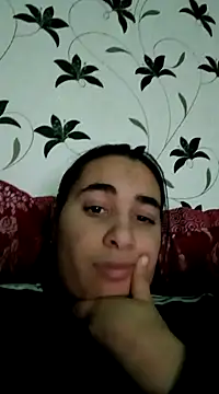 Snapshot of sexy_lady2 chatting on February 15, 6:44 pm sexy lady2 online show from February 15, 6:44 pm