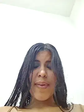 Angela Sophie online show from December 16, 8:25 pm