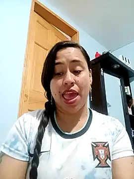 kamila lovee online show from November 3, 8:32 pm