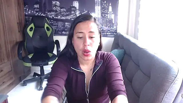 kamila lovee online show from November 21, 7:34 pm